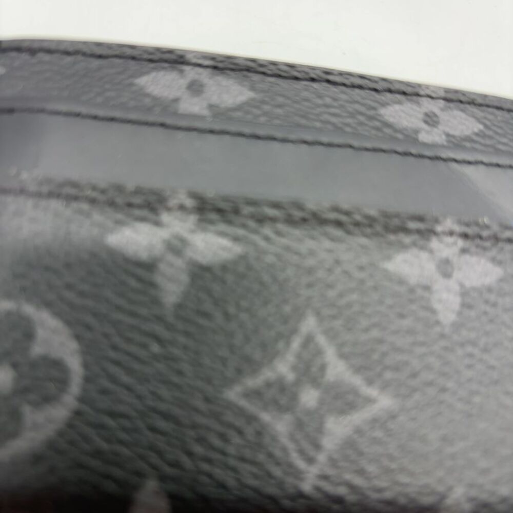Louis Vuitton Card Holder - Picture 4 of 4